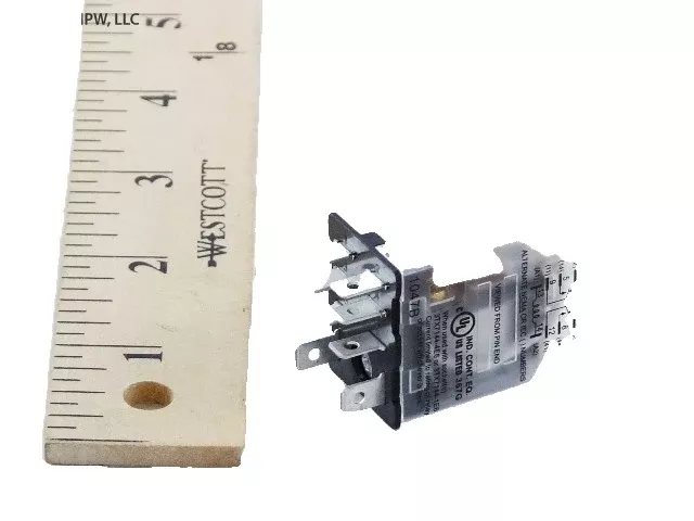 Furnas Controls 3TX7114-5DF13C 120VAC 15A DPDT Relay, replacement for 3TX7123-5DF13